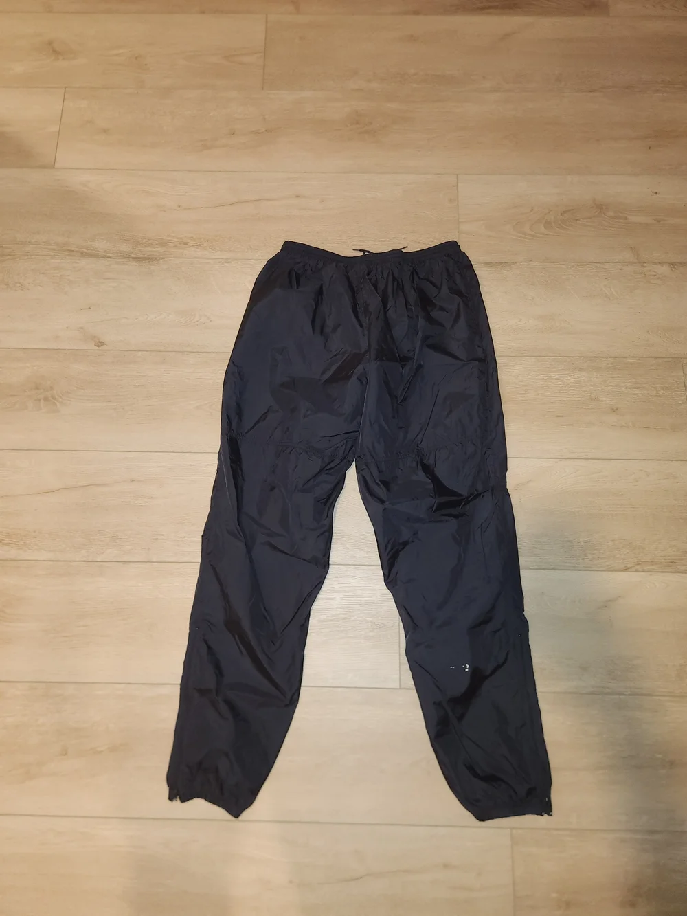 Nike lightweight black